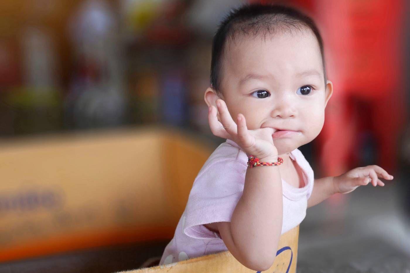 Toddler sucking on thumb
